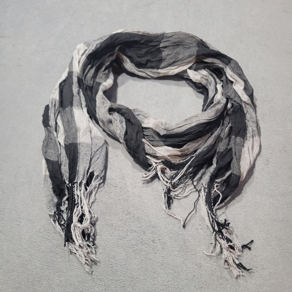 Buffalo Plaid Scarf Women Black Grey Crinkle Fringe Lightweight Cabin Scarf